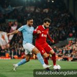Man City đối đầu Liverpool: Tâm điểm Premier League trong 'kỷ nguyên bất định'